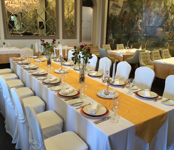 Rhodes wedding ceremonay at Grande Albergo Wedding Venue