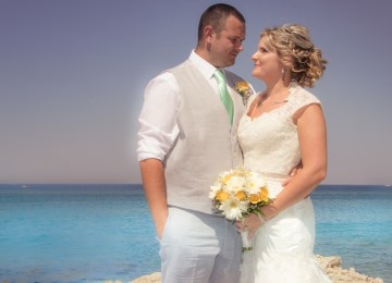 Unforgettable Rhodes Weddings review