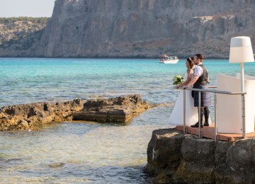 Unforgettable Rhodes Weddings review