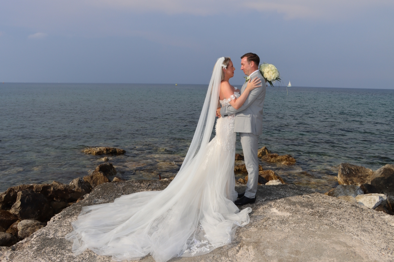 Unforgettable Rhodes Weddings review